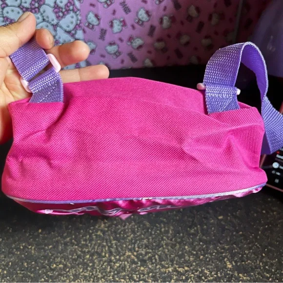 Hello Kitty Mini Backpack - Picture 8 of 8